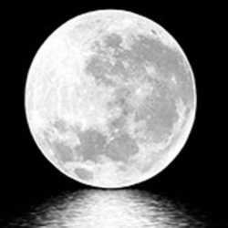 صورة ضوء القمر 1990