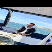 صورة تعبر عن العضو :  زكريا عيسئ