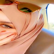 صورة تعبر عن العضو :  بيضاء1 ملف مشابه